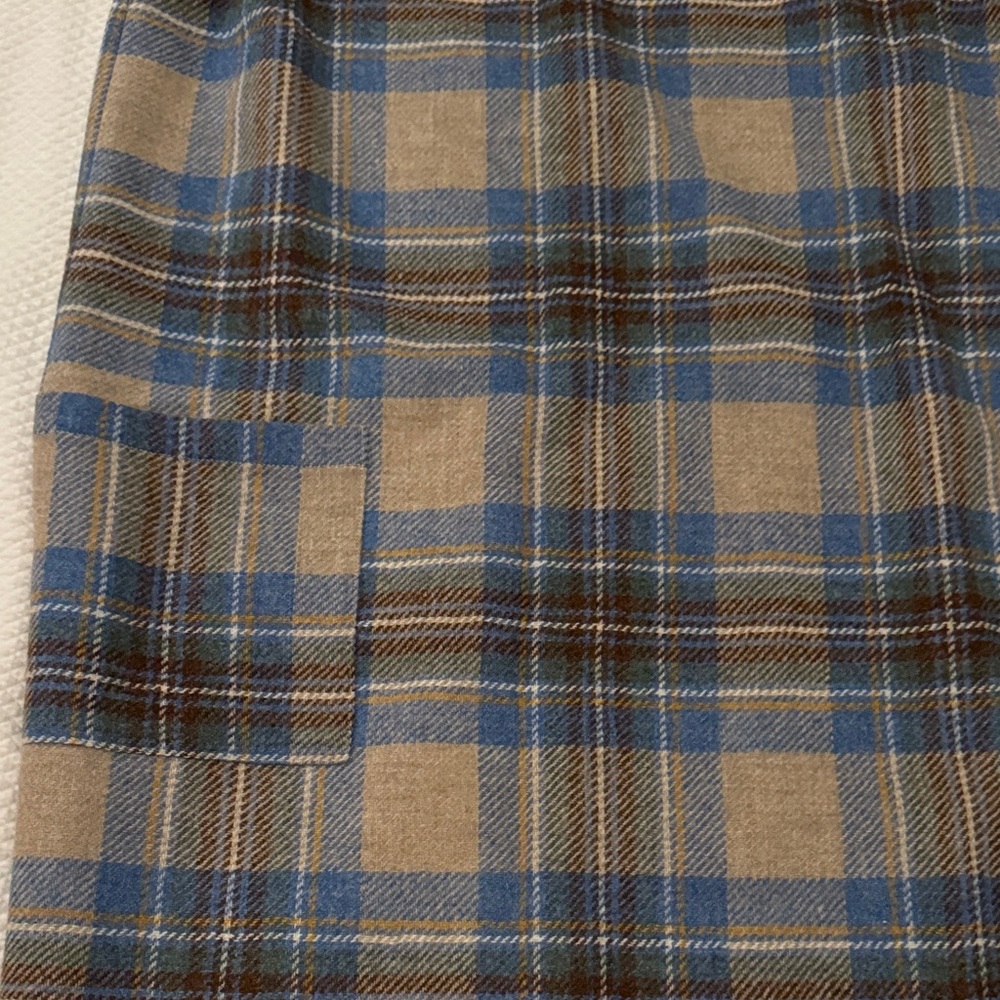 France’s Valentine Plaid Sleeveless Dress - Picture 4 of 5